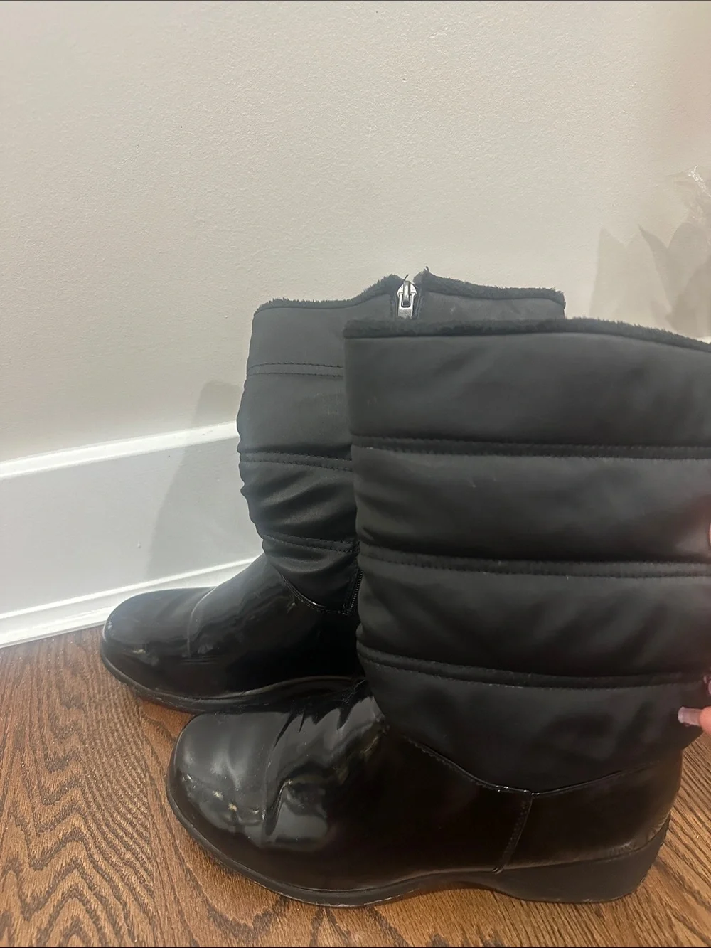 Women's Black Quilted Ankle Booties